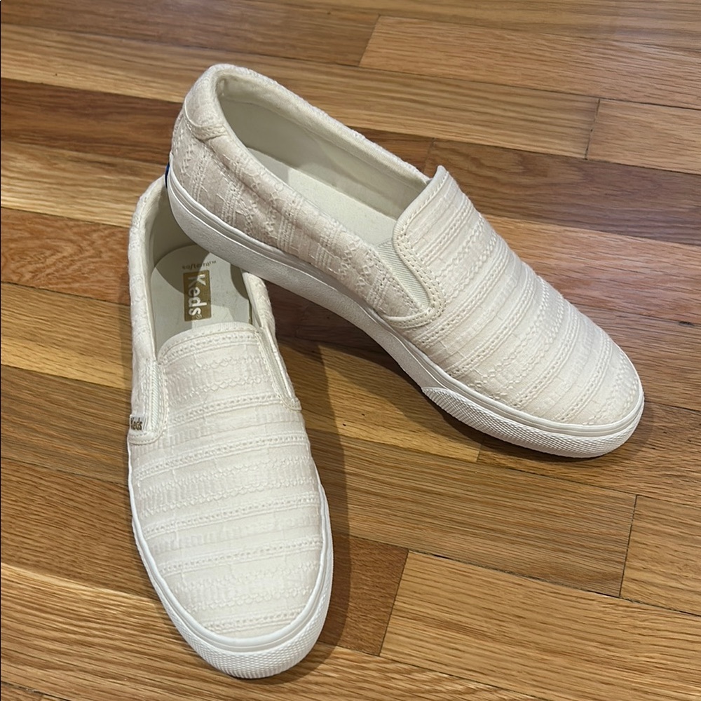 Keds Cream Textured Slip-On Shoes